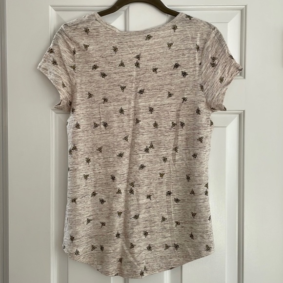 Tabitha Webb Bee Tee - Picture 4 of 4